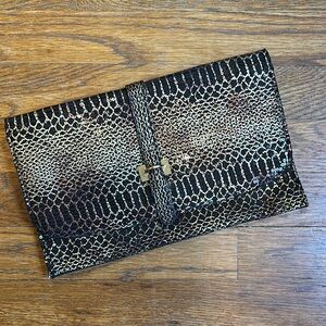 Elegant Black and Gold Sequin Snake Print Clutch w/chain